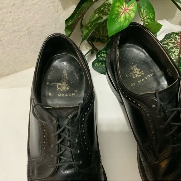 EXECUTIVE IMPERIAL By Mason Vintage Wingtip Shoes size 9D